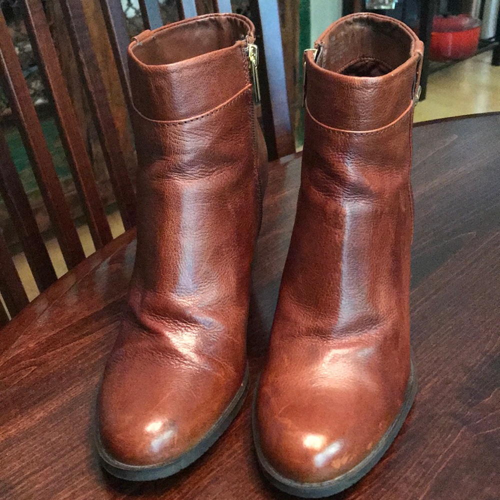 Bandolino ankle boots super soft EUC     sz 9.5M
